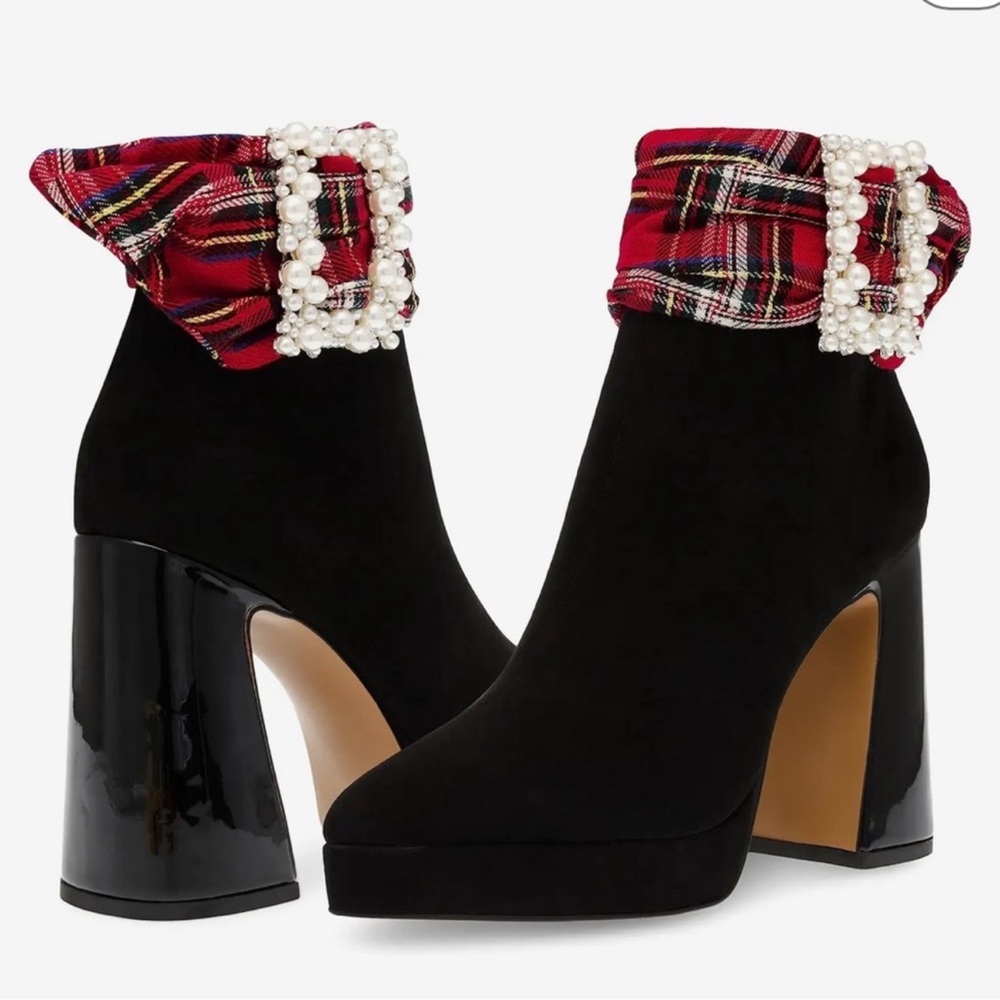 BETSEY JOHNSON Idris Dress Heel Ankle Booties Black/Red Multi Plaid Size 11 M